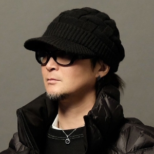 メイクアップアーティスト Amazing JIRO